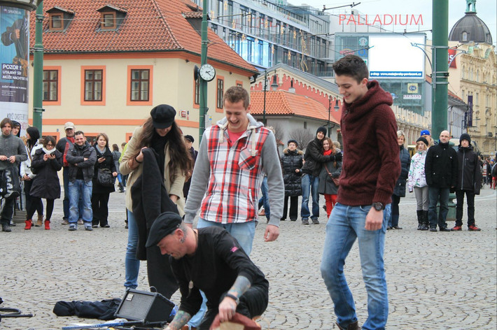 电影无视频 禁用广告拦截器等扩展程序海报