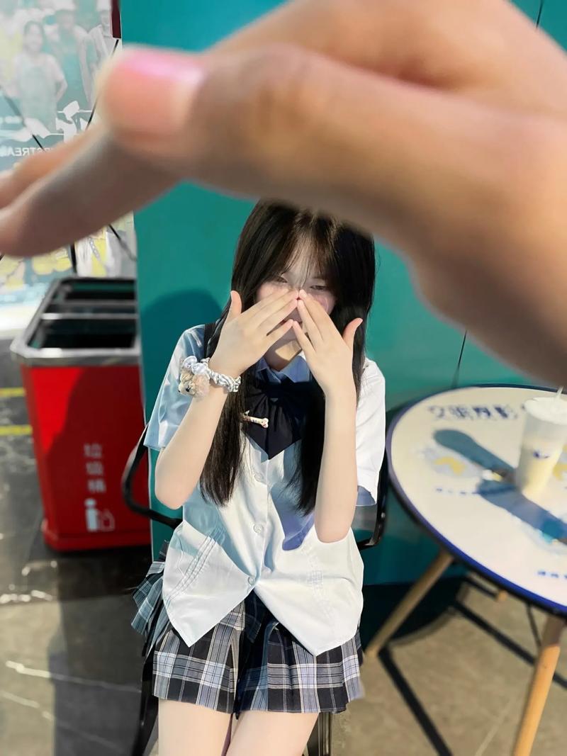 女性向视频海报