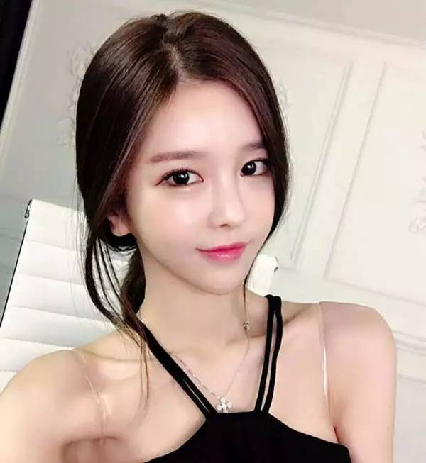 在线观看幼女 看幼合法的线观话题