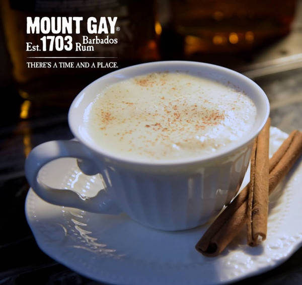 欧洲尤物 人文价值的欧洲尤物追求海报