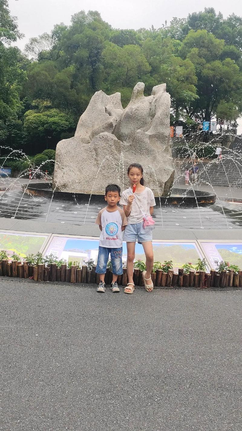 幼女视频在线播放海报