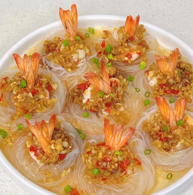 全世界男同视频 全世全世我无法提供这个信息海报