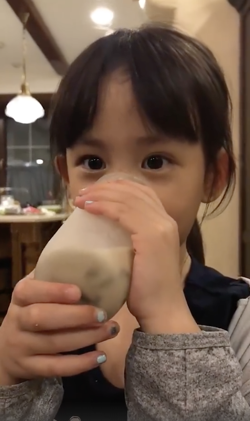 亚瑟视频 我非常乐意为你提供帮助海报