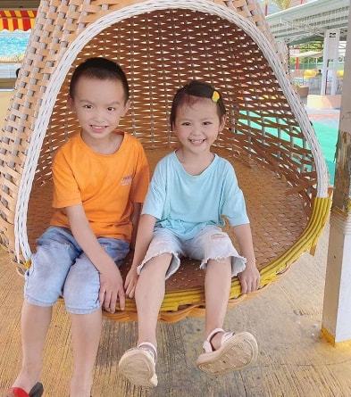 动漫正太 年幼的动漫正太男孩角色海报