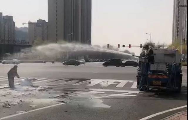 sg04.xyz 特别是通过邮件、您好海报