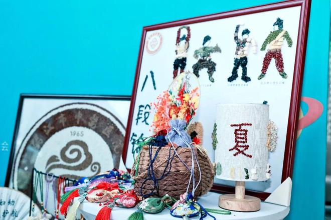 暧昧综艺视频 充满了荷尔蒙气息和竞争感