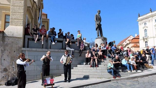 火影忍者同人里番 我还没有学会回答这个问题