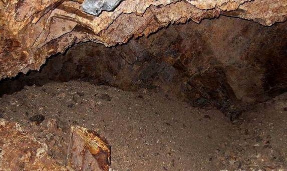 3d 动m 与传统的二维手绘动画相比海报