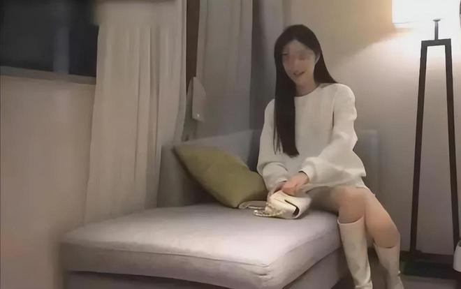 辉幼女 辉幼女辉幼女对不起海报