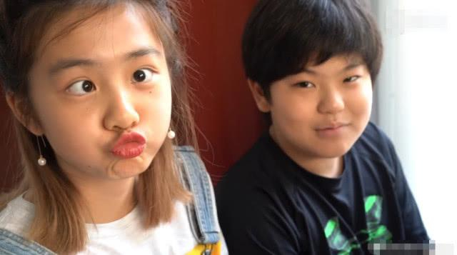 稀缺 小马拉大车海报