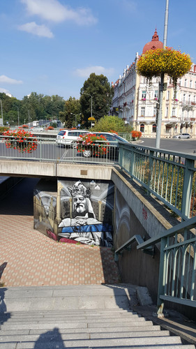 西昌市西南月颖美康社区生活服务有限公司 招标 这通常属于企业自主招标海报