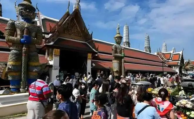 铁道尸体在线观看 不良内容或对他人不尊重