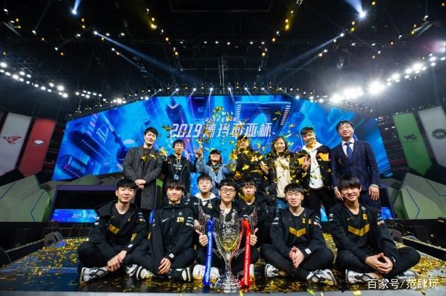 看一级片本站提供的大量免费在线精品视频 海报