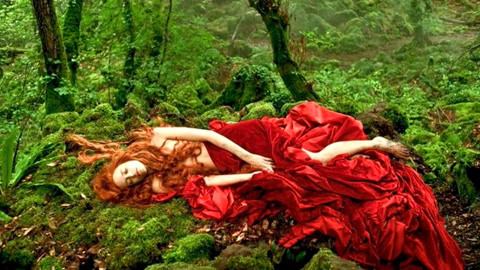 吃瓜群骗局 用户主动上钩意愿强海报