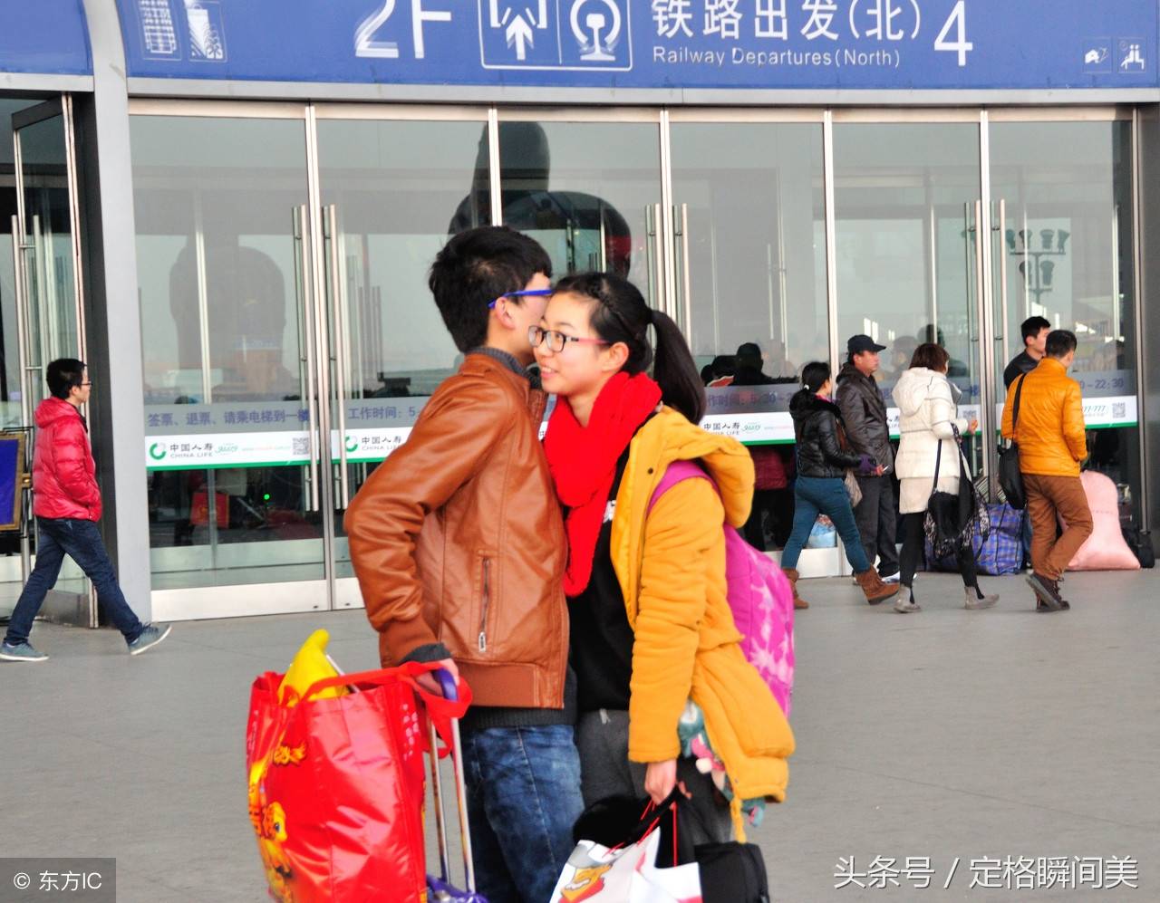 美女被吸胸 我也很乐意为您提供信息