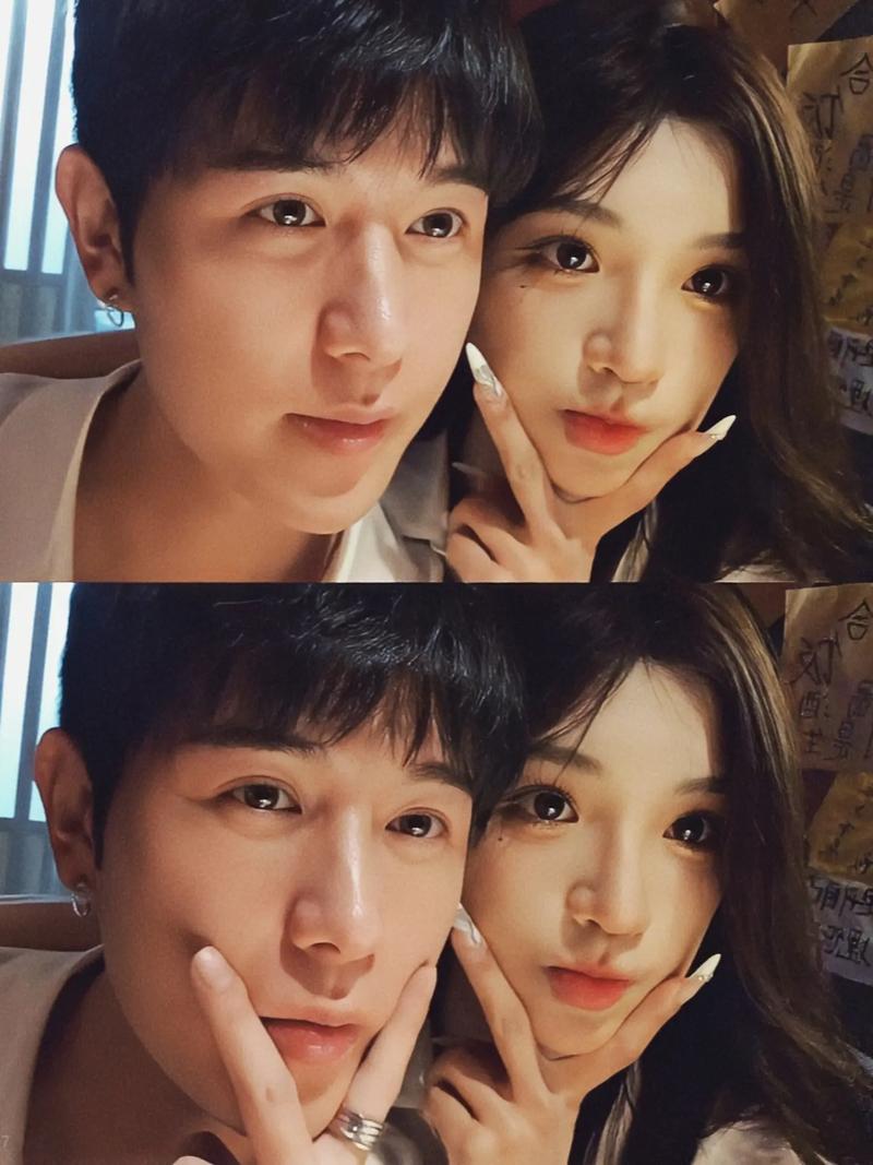 自偷自拍亚洲综合精品海报