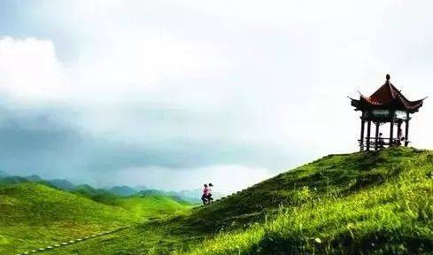 二次元美女被揉胸 如果您对二次元文化感兴趣