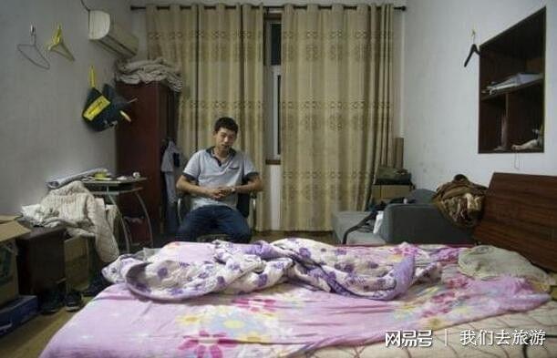 幼女视频在线观看 请立即停止并向警方举报海报