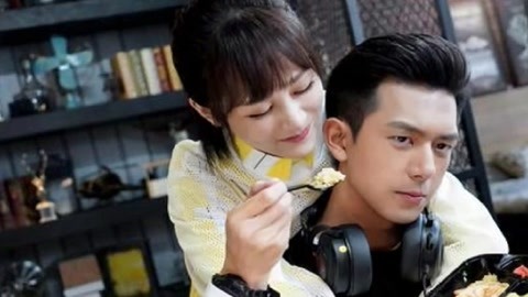 美圆和花鱿鱼游戏 投资港口贸易与竞拍稀有资产