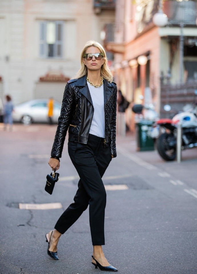 最新视频地址海报