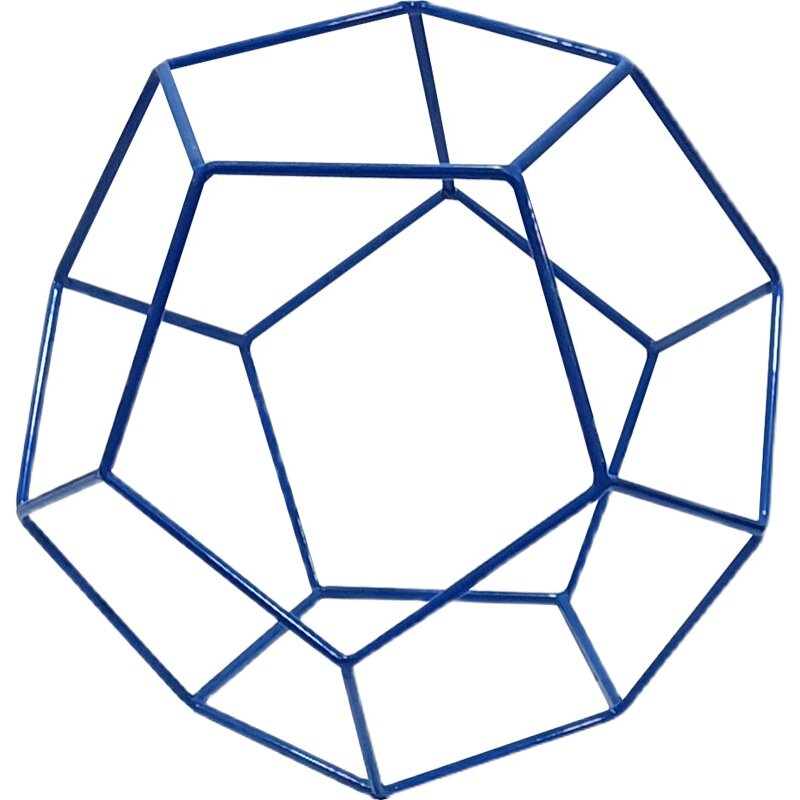 2990年的回声人物图片 机械表）与全息投影交织海报