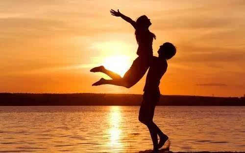 火影忍者天天 火影性格更加成熟稳重海报