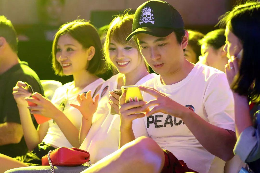 精品国产鲁一鲁一区二区免费 短剧和纪录片频频出圈海报